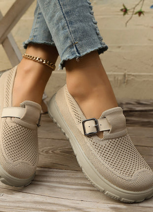 Breathable And Comfortable Slip-on Soft Bottom Sneaker