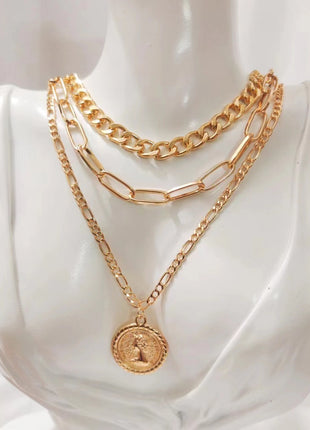 Beauty Head Pendant Necklace