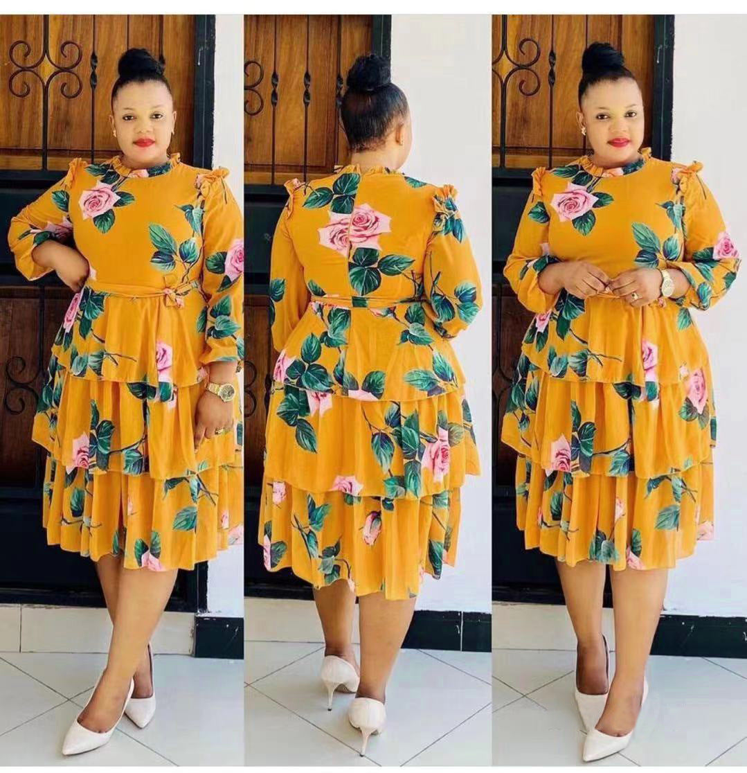 Plus size long-sleeved lace-up dress