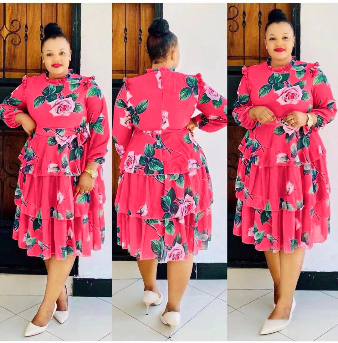 Plus size long-sleeved lace-up dress