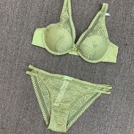 Lace Bra & Panty Set