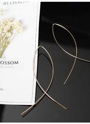 Fish Amphibole Zircon Earrings