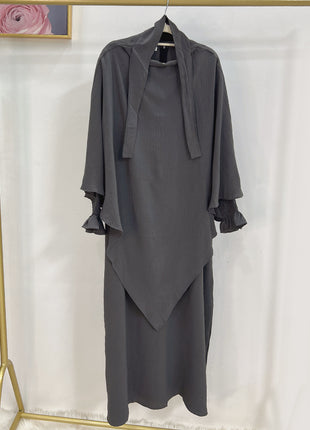 Monochrome Lantern Abaya With Headscarf