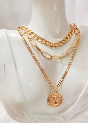 Beauty Head Pendant Necklace