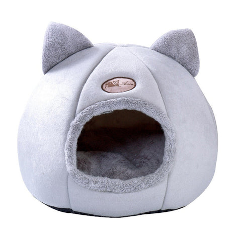 Enclosed Winter Cat Nest