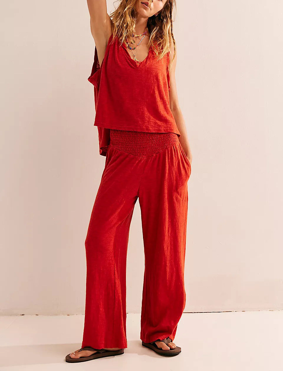 Knitted V-neck Top Elastic Waist Two-piece Suit