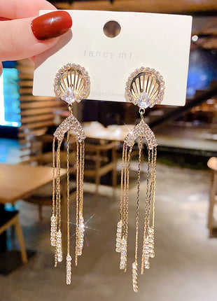 Retro Design Sense Long Shell Tassel Earrings Temperament
