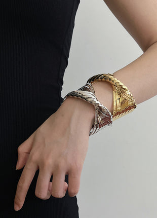 Adjustable Armband Metal Bangle