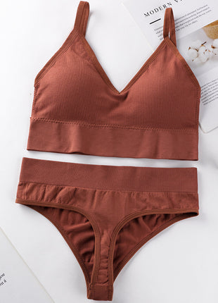 Thin French Style No Steel Ring Panties And Bra Set