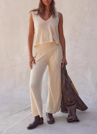 Knitted V-neck Top Elastic Waist Two-piece Suit