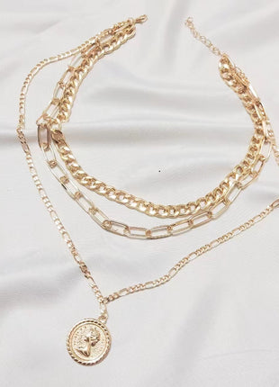 Beauty Head Pendant Necklace