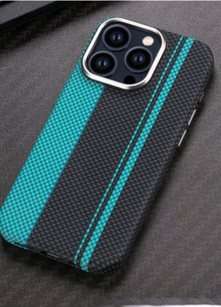 iPhone 16 Magnetic Carbon Fiber Pattern Drop-resistant Protective Case
