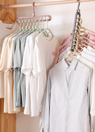 Space-Saving 360° Rotating Plastic Clothes Hanger