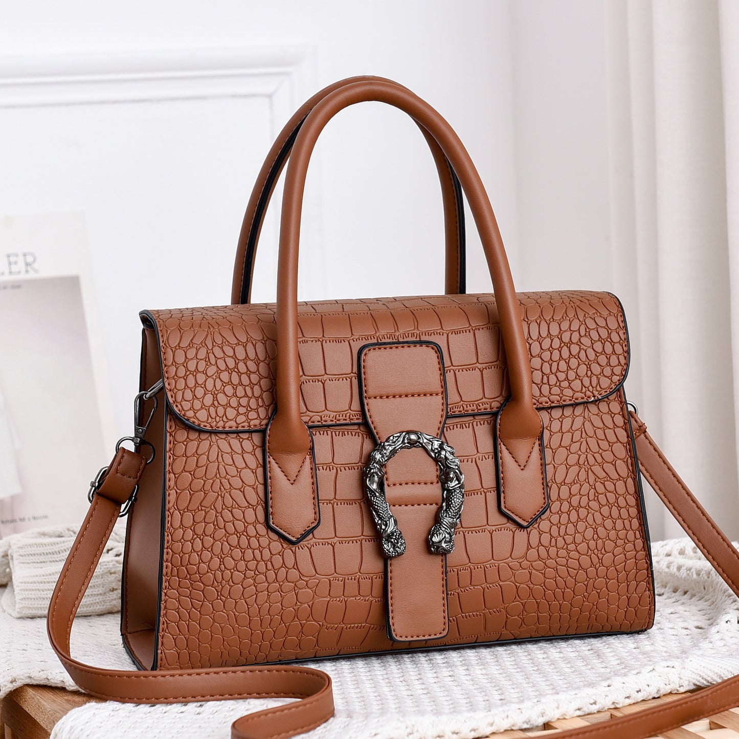 Korean Fashion Shoulder Diagonal Tote Handbags