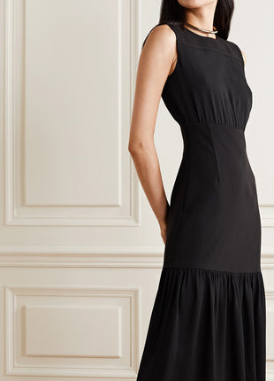 Round Neck Sleeveless Pleated Black Hip Dress