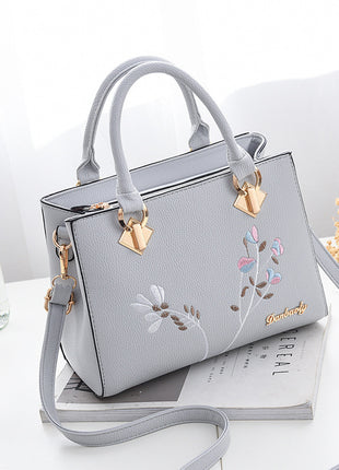 Cool Atmospheric Shoulder Handbag