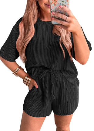 Short-sleeved Wavy Round Neck Top Elastic Waist Shorts Set