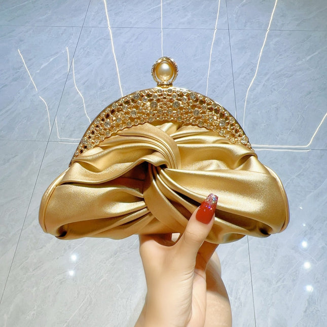 Diamond-embedded High-grade Socialite Mini Clutch