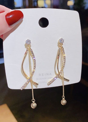 Retro Design Sense Long Curve Tassel Earrings Temperament