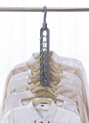 Space-Saving 360° Rotating Plastic Clothes Hanger