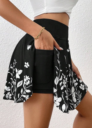 Minimalist Flower with Pockets Shorts