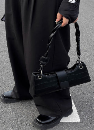 A High-end Texture Single Shoulder Baguette Bag