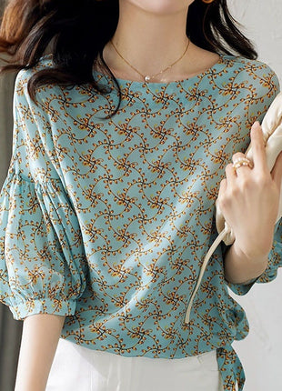 Cropped Lantern Sleeve Floral Top
