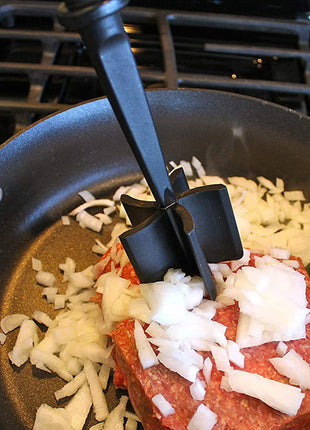 Multifunctional Meat Chopper – Chop, Mix & Mash with Ease