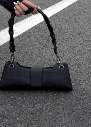 A High-end Texture Single Shoulder Baguette Bag