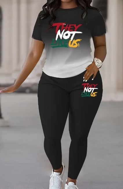 Us Round Neck T-Shirt And Leggings Set