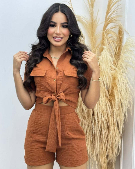 Short-sleeved Lace-up Two-piece Suit