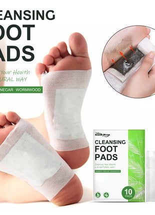 Cleansing foot pads with packaging and application on feet