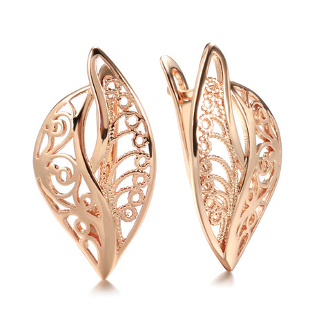 Ins Cool Style Simple Hollow Carved Leaves Earrings