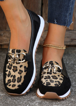 Fashion Women's Summer Metal Buckle Flat Shoes