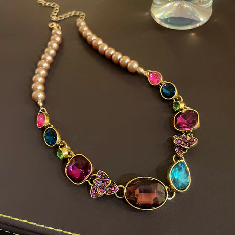 Rhinestone-encrusted Flower Necklace & Earrings Combination