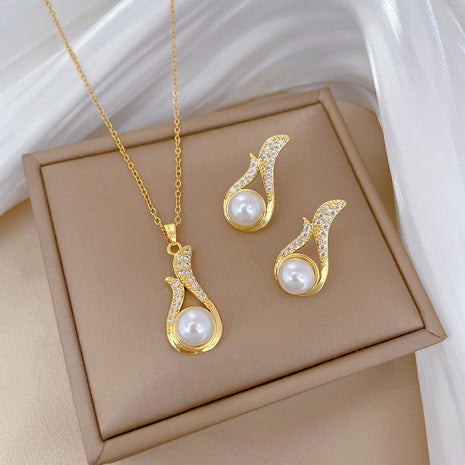 Luxury Full Diamond Pearl Necklace & Earrings Suite