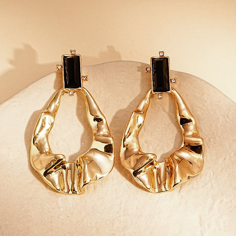 Black Rhinestone Irregular Pleated Water Drop Earrings