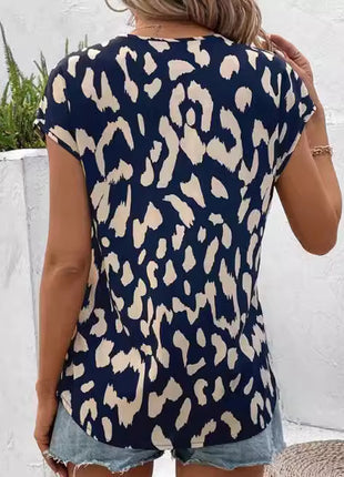 Short Sleeve V-neck Casual T-shirt