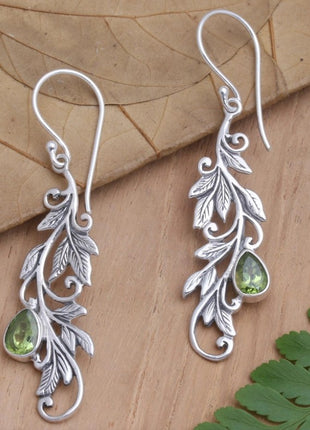 Fashion Vine Carved Pattern Embroidered Glass Alloy Earrings