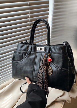 Retro Medium-capacity Shoulder Messenger Bag