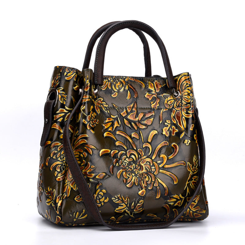 Trendy Three-dimensional Embossed First Layer Cowhide Bag