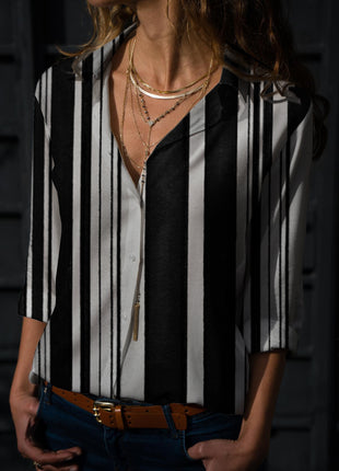 Long-sleeved Love Shirt