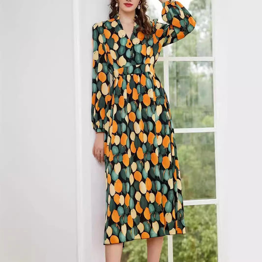 V-neck Long-sleeved Mid-skirt High Waist Button Dress