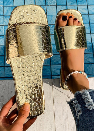 Fashion Square Toe Crocodile-textured Flat